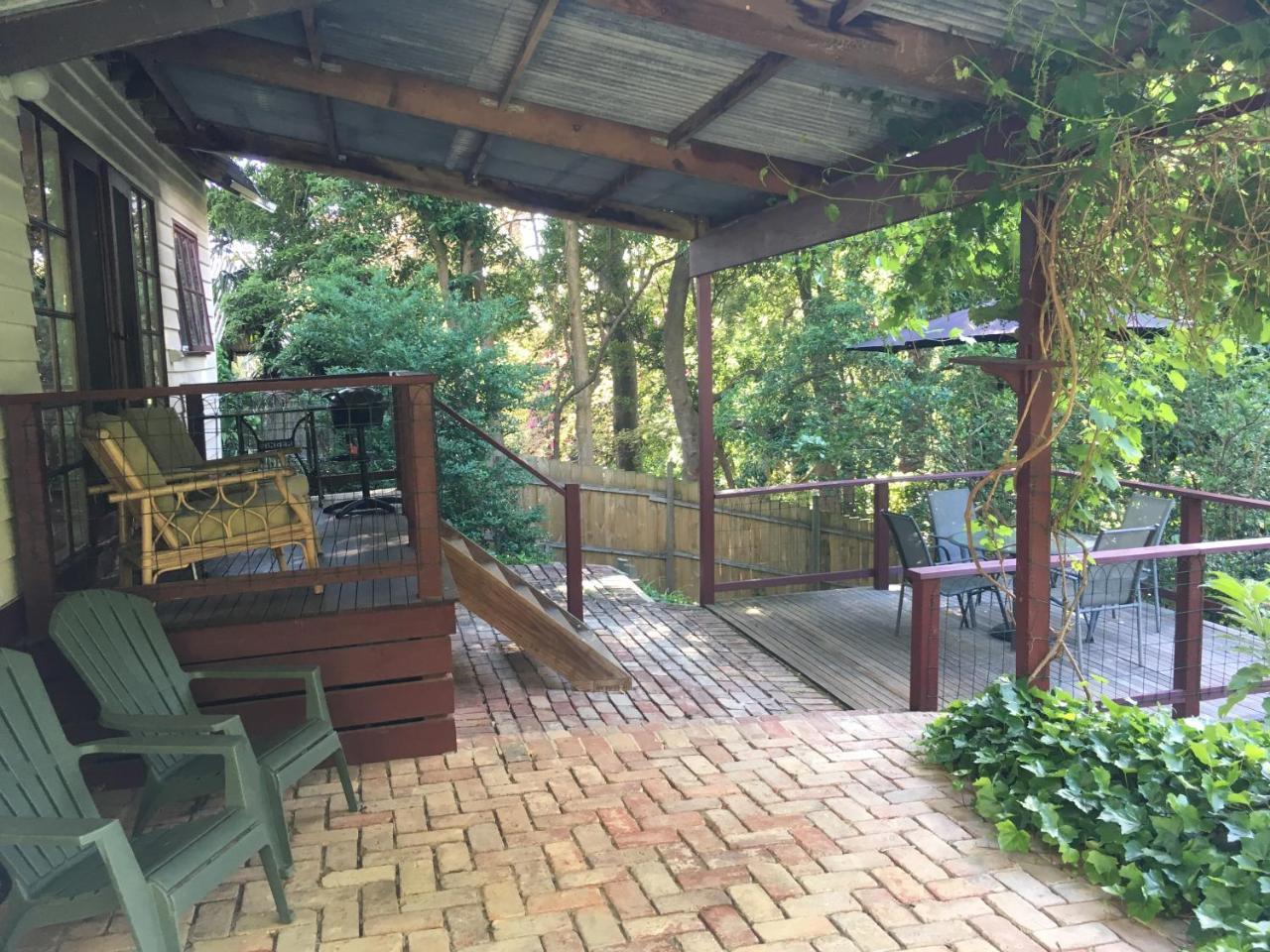 Stone'S Throw Cottage Bed And Breakfast Belgrave Exterior foto